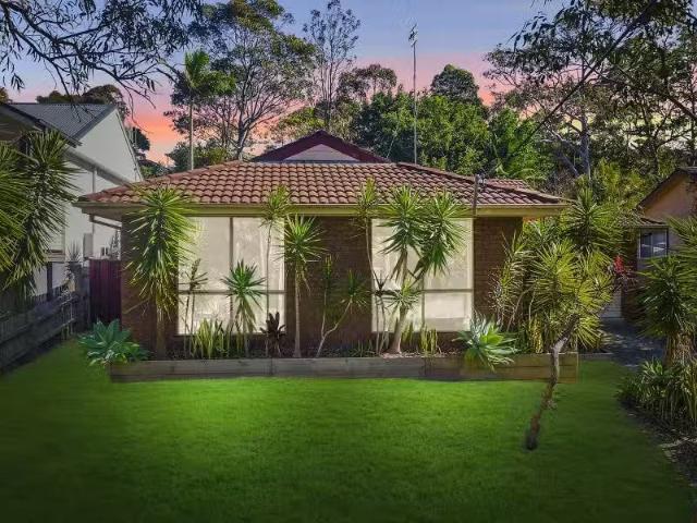 Cozy 3 BR 59 Tuggerawong Road, Wyongah House for rent Listed.