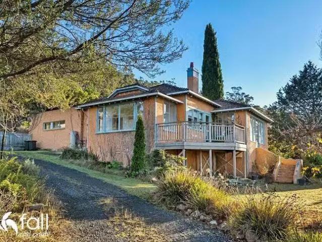 Rental! 3 BR 5 Tasman Highway, Orford, TAS 7190