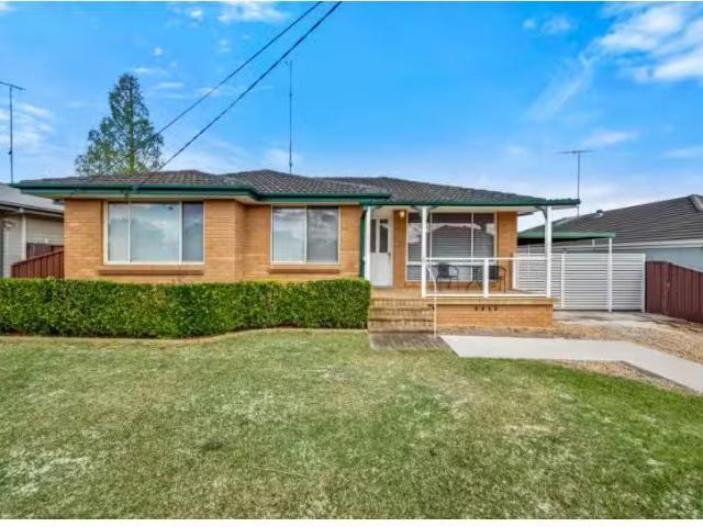 Nice 3 BR 62 Pyramid Street, EMU PLAINS House for rent Listed.