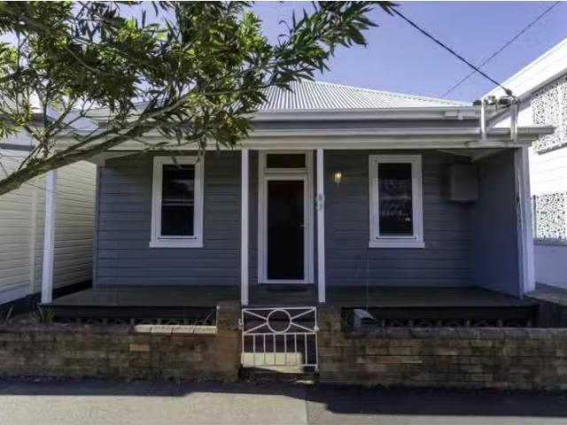 Cozy 3 BR 63 Chinchen Street, ISLINGTON House for rent Listed.