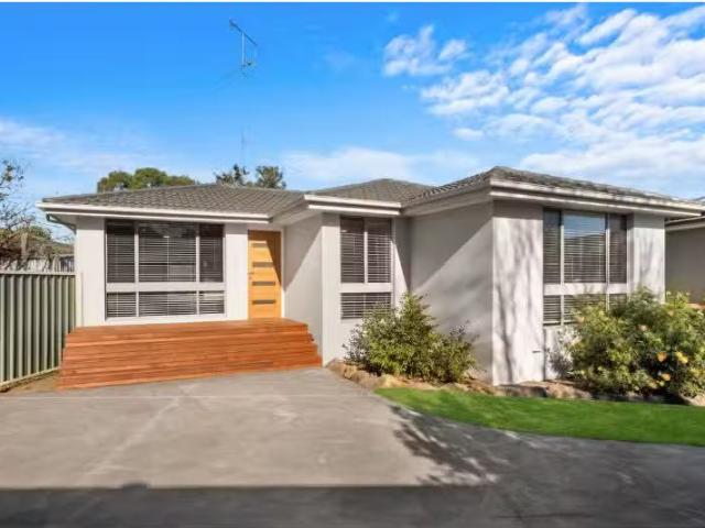 Nice 3 BR 6 Grono Place, Mcgraths Hill House for rent Listed.