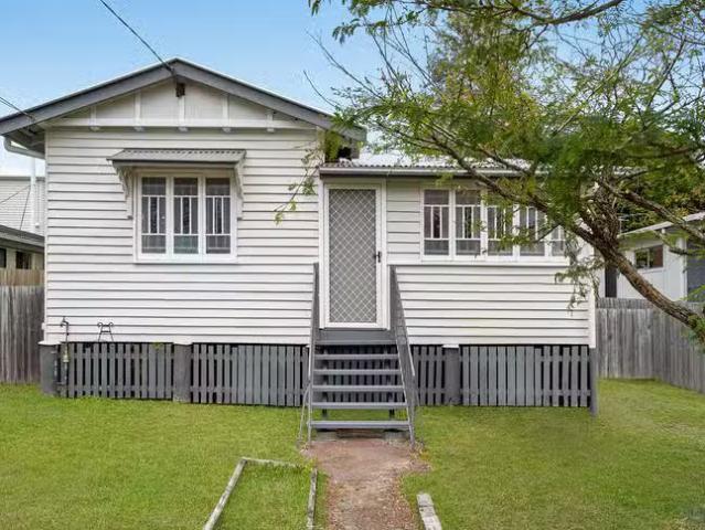 Charming 3 BR 6 Ludcke Lane, Beenleigh, QLD 4207