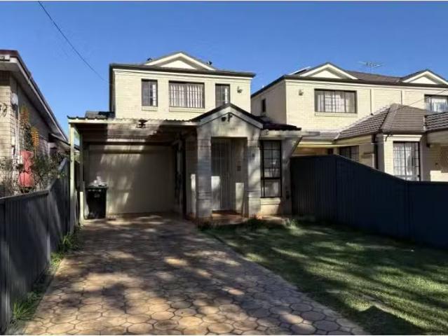 Rental! 3 BR 6 Prince Street, Canley Vale House for rent List.