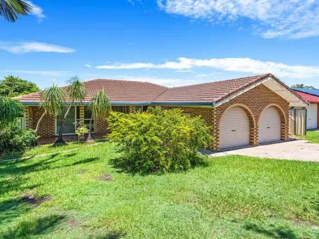 Deal! 3 BR 73 Basswood Street, ALGESTER, QLD 4115 House for.
