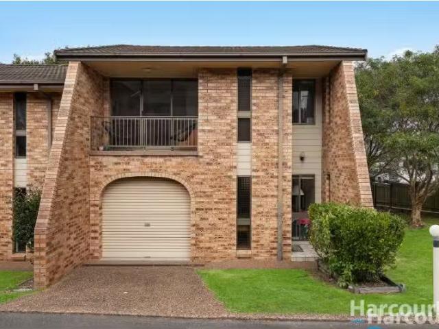 Charming 3 BR 7/7 Hutton Street, Charlestown Townhouse for ren.