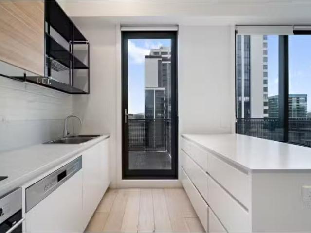 Charming 3 BR 809/45 Furzer Street, PHILLIP Apartment for rent.