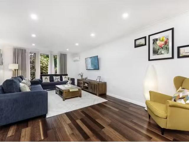 Nice 3 BR 8/11 Settlers Boulevard, Liberty Grove Apartment for.
