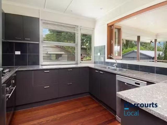 For Rent! 3 BR 87 Oxley Street, ACACIA RIDGE, QLD 4110 House.