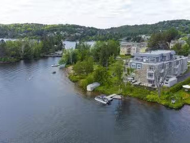 For Rent! 3 BR 8 20 Rue Larocque O. Sainte Agathe Des Monts, Q.