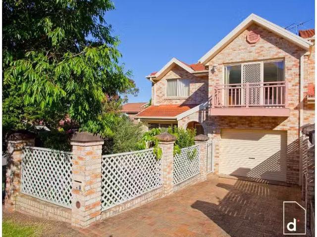 Just in! 3 BR 9 Pendleton Close, Tarrawanna House for rent Li.