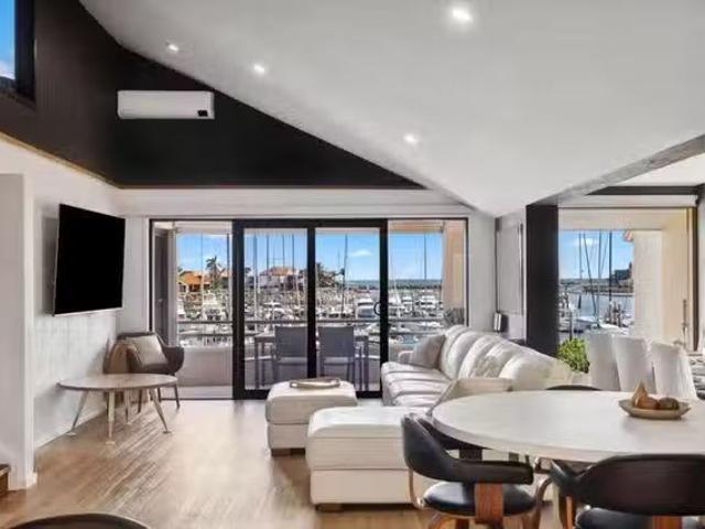 Cheap 3 BR Bollen Street