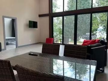 For Rent! 3 BR Englewood Lane