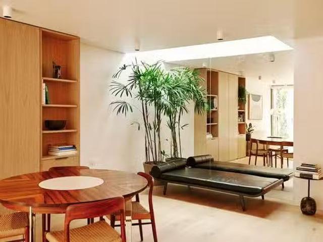 Cheap 3 BR Harley Street