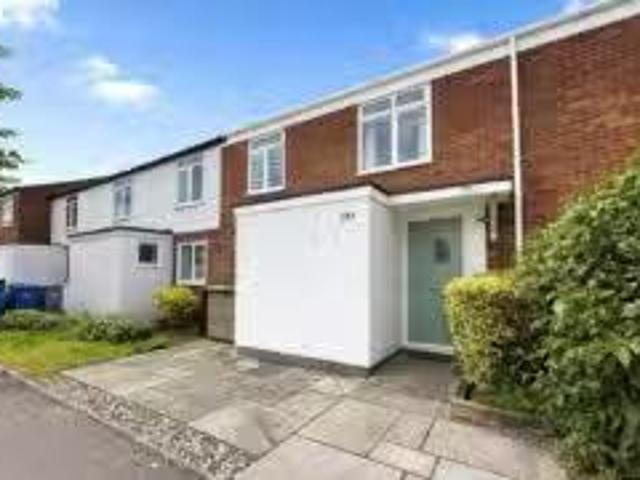 Deal! 3 BR Property & Houses to Rent: Ullswater, Bracknell, Be.