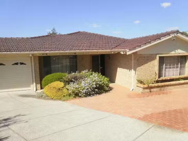 For Rent! 3 Geyer Place, Bull Creek, WA 6149