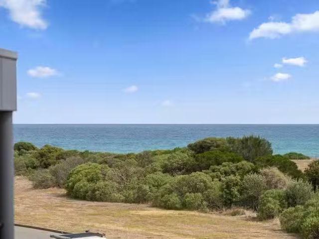 Cheap 3 Seascape View, Sellicks Beach, SA 5174