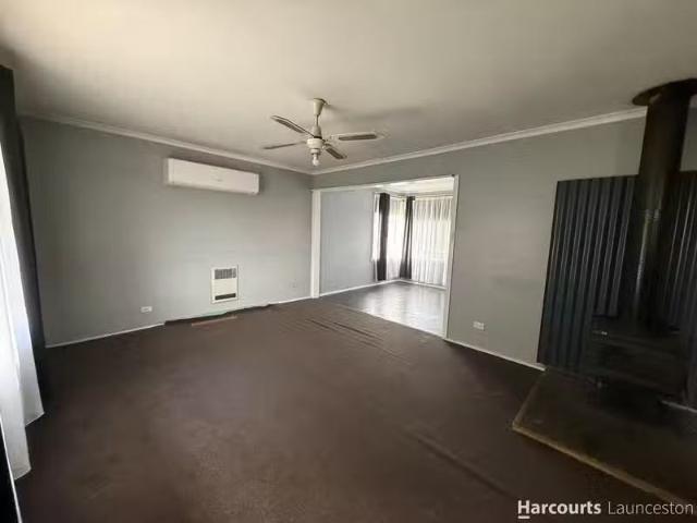 Just in! 3 Ruby Place, RAVENSWOOD, TAS 7250 House for Rent