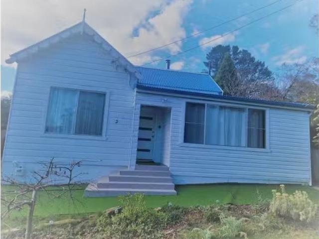 For Rent! 3 WOMBAT STREET, BLACKHEATH House for rent Listed b.