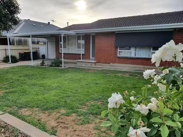 Cozy 3 Windemere Street, Seacombe Gardens, SA 5047