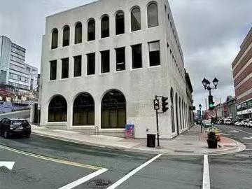 Rental! 3Rd Floor 238 Water Street, St. John'S, NL, A1C 1A9.