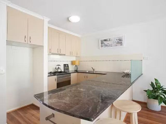 Deal! 4/40 Moorhouse Street, O'connor Townhouse for rent List.