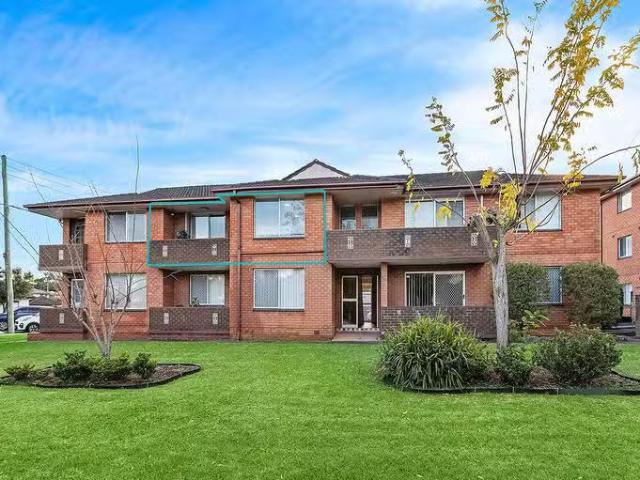 Deal! 4/42 50 Brownsville Avenue, Brownsville, NSW 2530