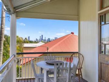 Deal! 44 Macrossan Ave, NORMAN PARK, QLD 4170 House for Rent