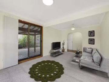 For Rent! 44 Estate Road, JAMBOREE HEIGHTS, QLD 4074 House f.