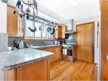 Deal! 44 Farrell Road, Bass Hill House for rent Listed by Qua.