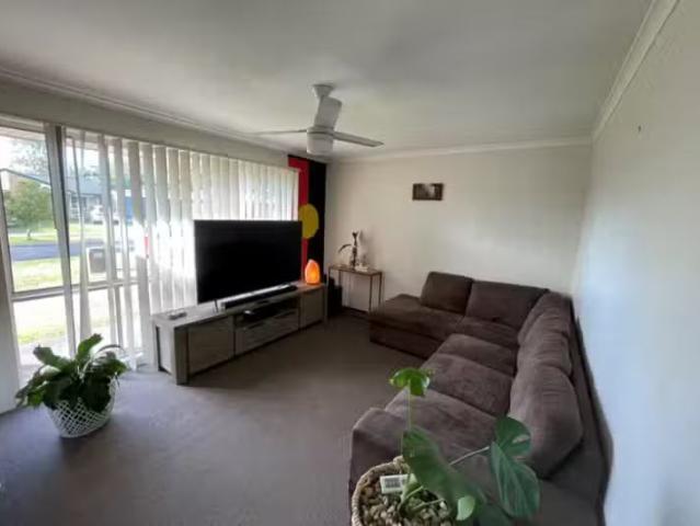 Cozy 44 Kinta Street, Tanah Merah, QLD 4128