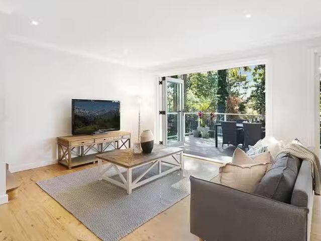 Nice 44 Towradgi Street, Narraweena, NSW 2099