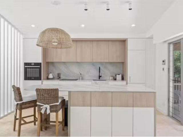 New 44a North Avoca Parade, North Avoca Townhouse for rent Li.