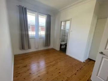 Nice 4/50 Waroonga Rd, Waratah House for rent Listed by Colin.