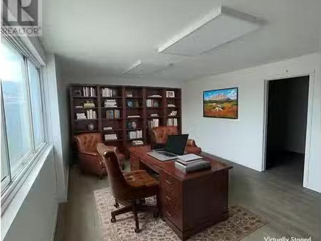 Deal! 4517 23 Street, Vernon, BC, V1T 4K7 commercial for lea.