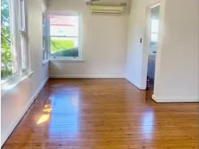 Nice 46 Nirranda Street, CONCORD WEST House for rent Listed b.