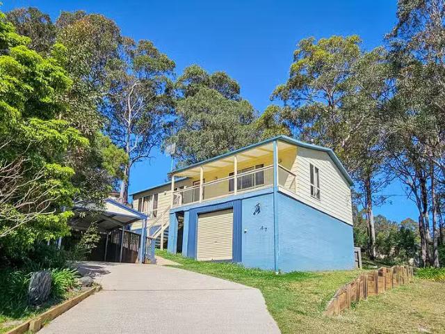 Charming 47 Albatross Road, Catalina, NSW 2536