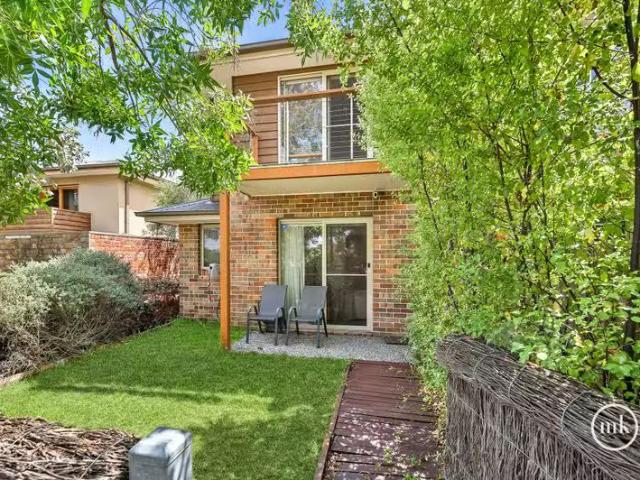 Rental! 4/91 Bridge Street, Eltham VIC 3095