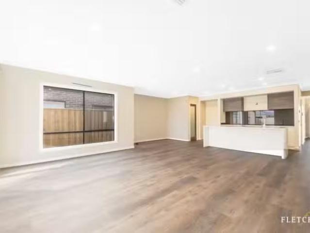 Deal! 49 Everton Road, Truganina VIC 3029 House For Lease