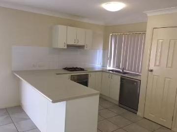Rental! 49 Greene Street, Rothwell, QLD 4022