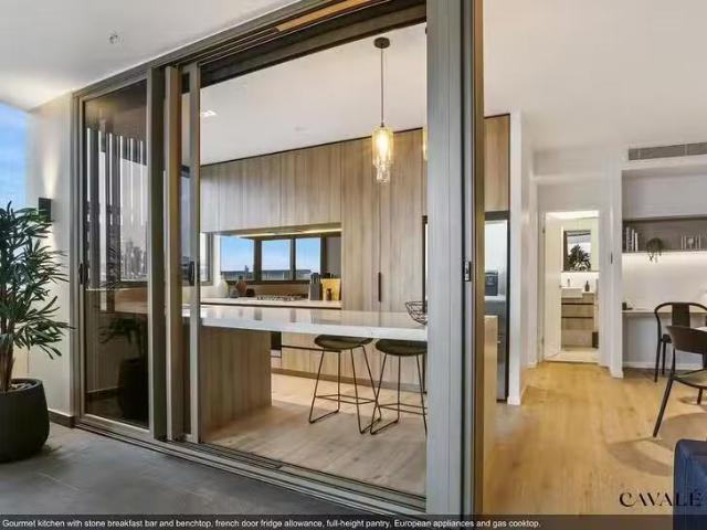 Just in! 407/18 Longland Street, Newstead, QLD 4006