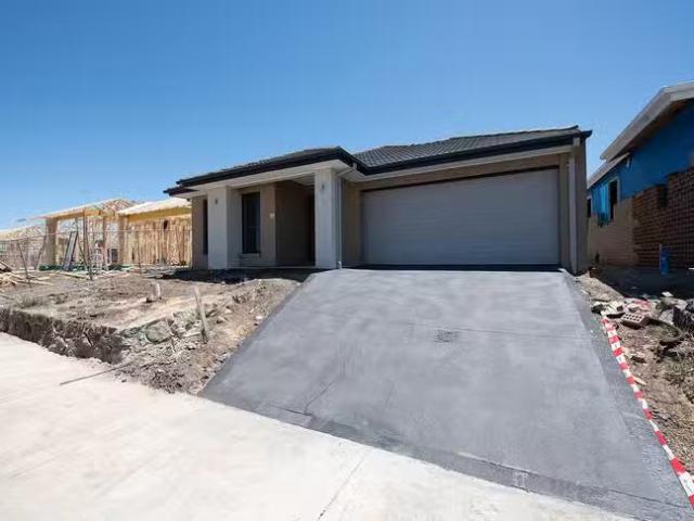 For Rent! 40 Argant Loop, Sunbury, VIC 3429