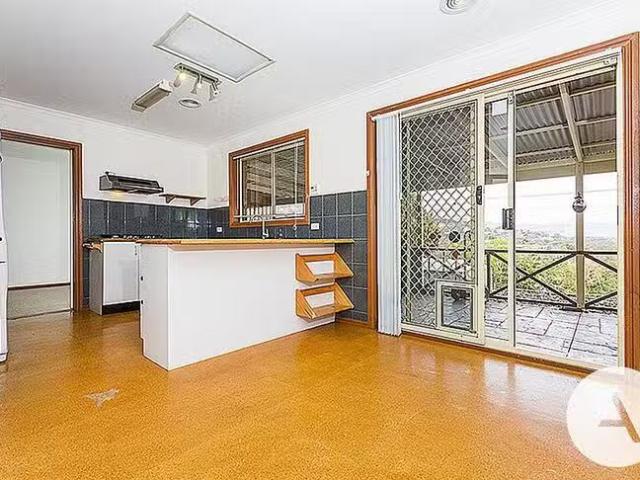 Deal! 40 Gurr Street, Calwell, ACT 2905