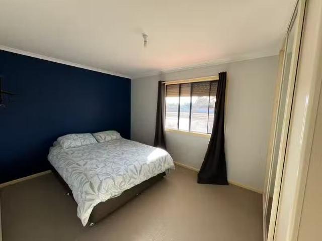 Just in! 40 Kloeden Street, CEDUNA, SA 5690 House for Rent