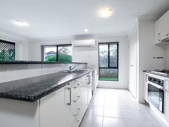 Nice 40 Pamir Street, Nudgee, QLD 4014