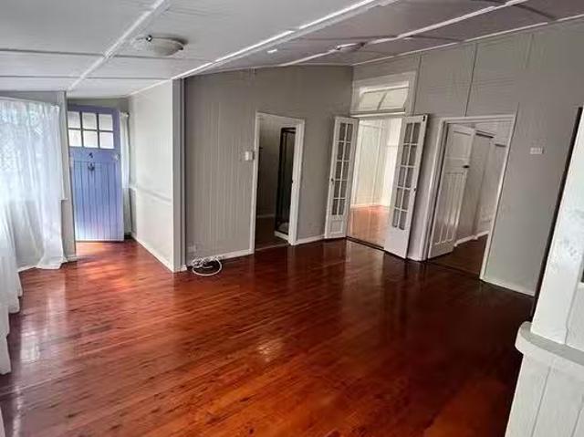 Cozy 4/162 Flinders Parade, Sandgate, QLD 4017