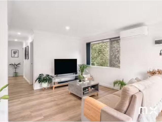 Cheap 4/189 Gipps Road, Keiraville Apartment for rent Listed.