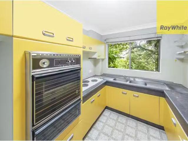 Just in! 41/8 12 Sorrell Street, PARRAMATTA Apartment for rent.