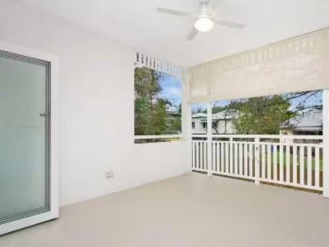 Charming 4/19 Stamford Street, Yeerongpilly, QLD 4105