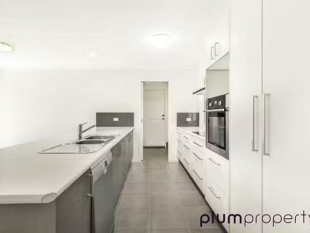 Nice 41 Mcpherson Road, Sinnamon Park, QLD 4073