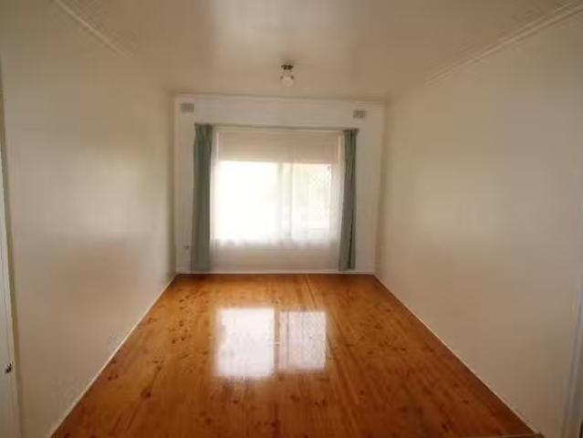 Just in! 4/1 Brook Street, Torrens Park, SA 5062